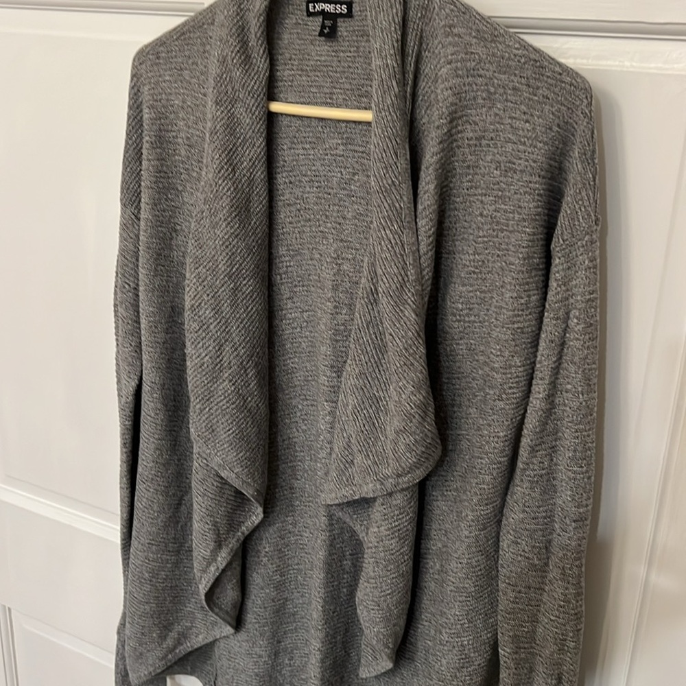 Express Sweater - Picture 5 of 6